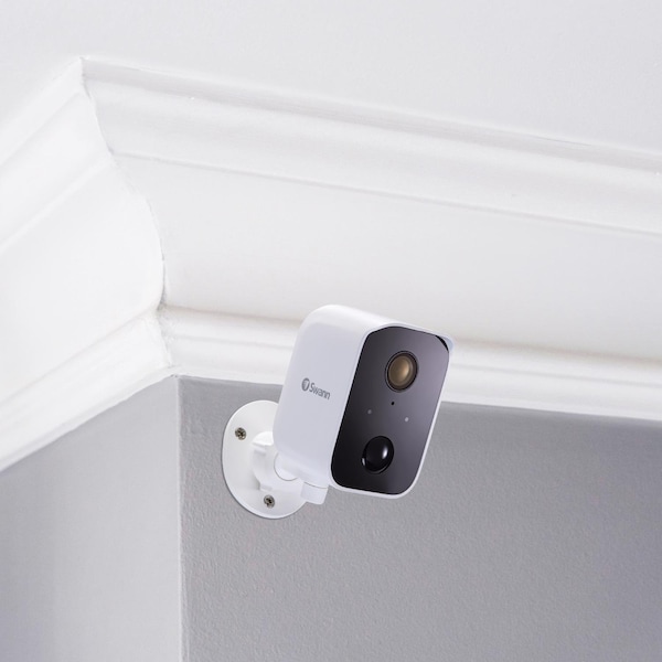 Swan Swann CoreCam Battery Powered Indoor and Outdoor Smart-Enabled Security Camera - SWIFICORECAMPK2
