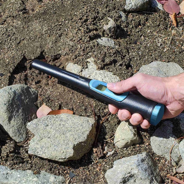 Barska Winbest SURVEYOR-200 Waterproof Handheld Metal Detector - BE13958
