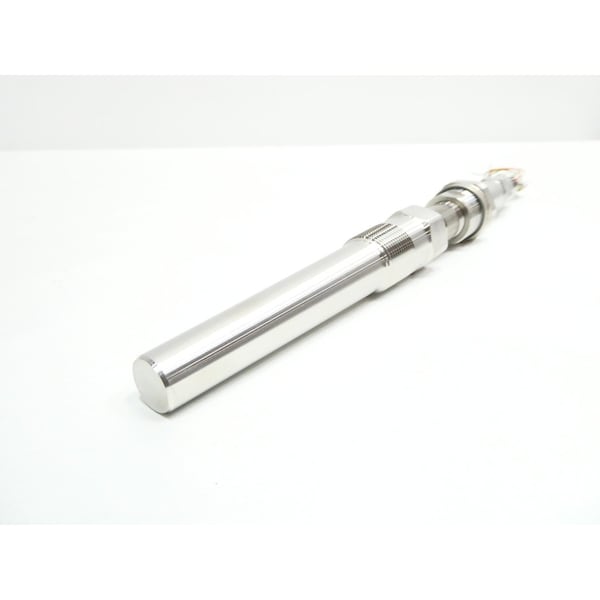Rosemount 6IN 1/4IN RTD - 0078N25C30A040T26E6Q8R24