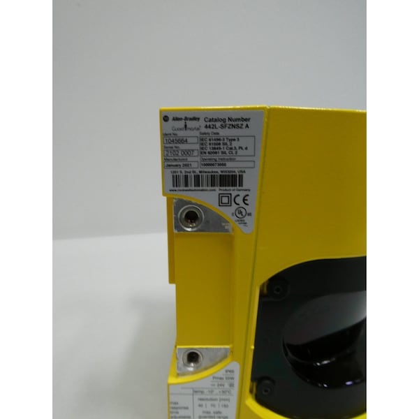Allen Bradley SAFEZONE SINGLEZONE SAFETY SCANNER LASER SENSOR - 442L-SFZNSZ

Detector de seguridad láser de zona única SAFEZONE de Allen Bradley - 442L-SFZNSZ