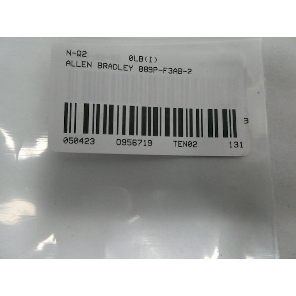 Allen Bradley Cable de Cordset Recto de 3 Pines Pico QD de 2M - 889P-F3AB-2