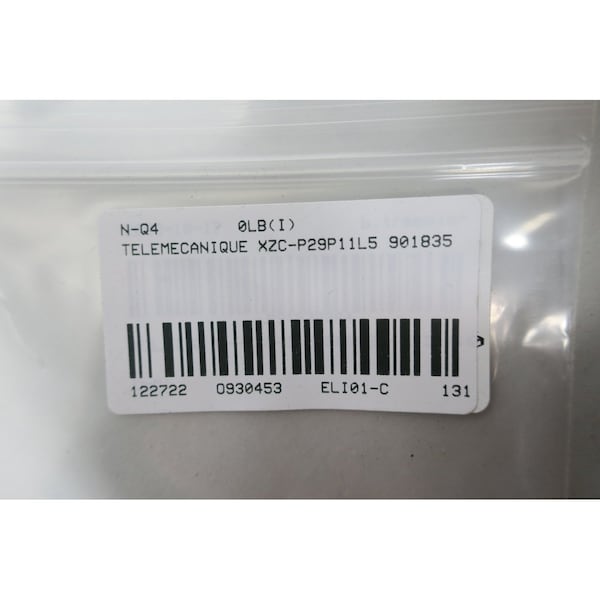 Telemecanique Sensors Pur Pre Cable conector hembra precableado de 8 pines 5M - XZC-P29P11L5 901835