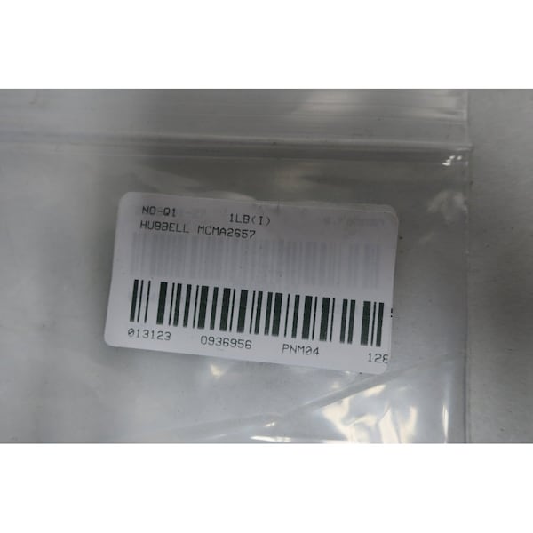 Conector Hembra R/A de dos llaves Acoplamiento rápido Hubbell Cable de 7M - MCMA2657