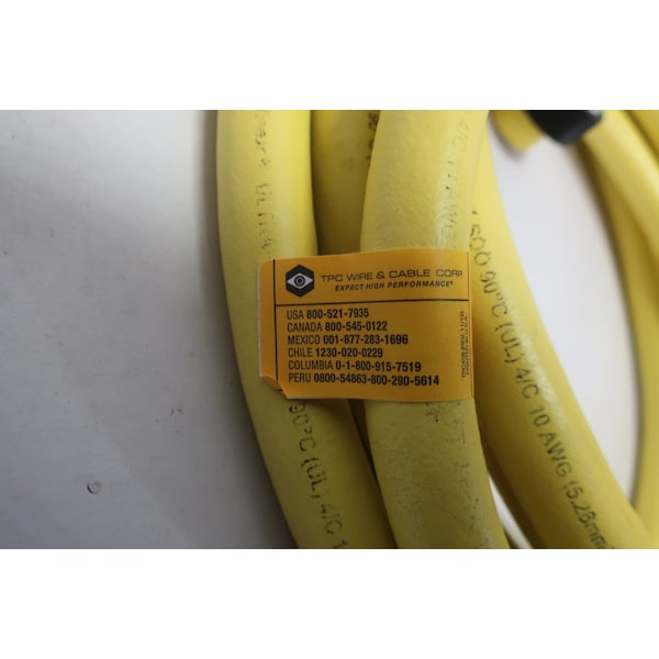 Cable de 12 pies con conector macho de 4 pines a 90 grados - MA115421F012