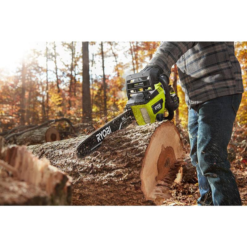Motosierra a batería RYOBI 40V HP Brushless de 16 pulgadas con batería de 4.0 Ah y cargador - RY40550