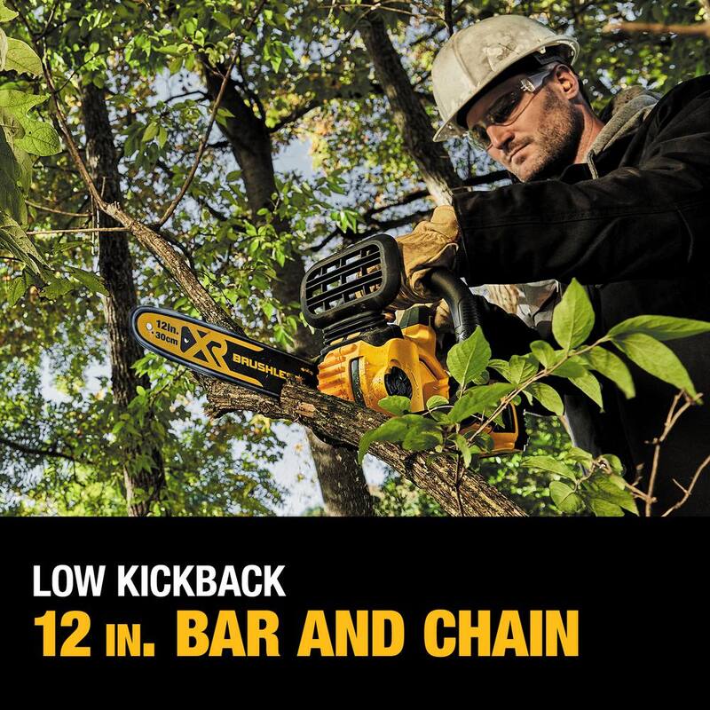 Kit de motosierra y podadora sin escobillas con batería DEWALT 20V MAX de 12 in. con (1) batería de 5.0 Ah y cargador - DCCS620P1WR320B
