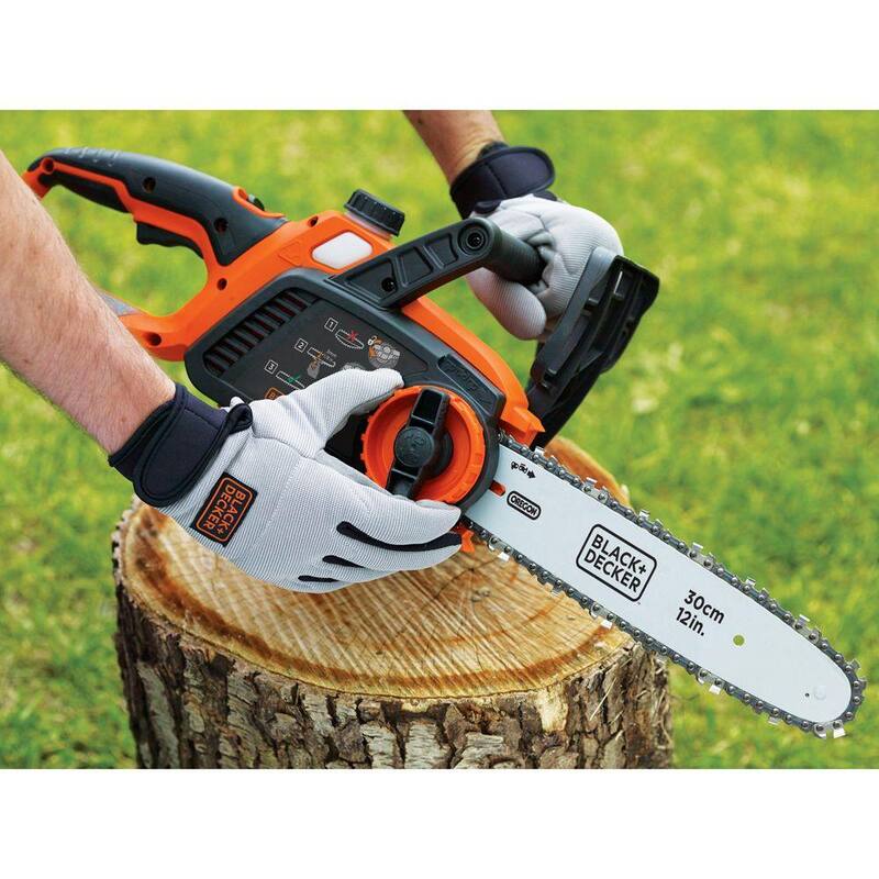 Kit de motosierra con batería BLACK+DECKER de 40 V MAX de 10 pulgadas con (1) batería de 2 Ah y cargador - LCS1240