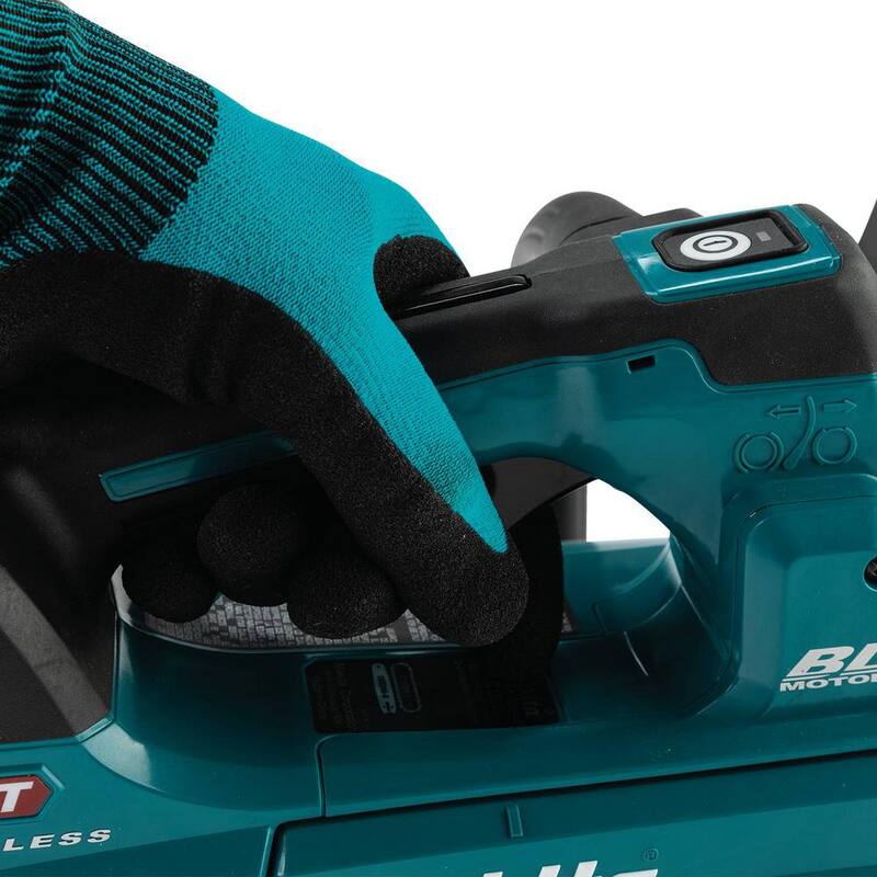 Kit de motosierra eléctrica con batería sin escobillas Makita XGT de 40V máx. con mango superior de 14 pulgadas (4.0Ah) - GCU02M1
