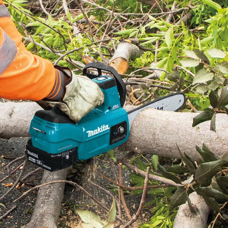 Makita LXT 12 in. 18V Sierra de Cadena Eléctrica Inalámbrica con Batería de Iones de Litio sin Escobillas y Mango Superior (4.0 Ah) - Kit XCU10SM1