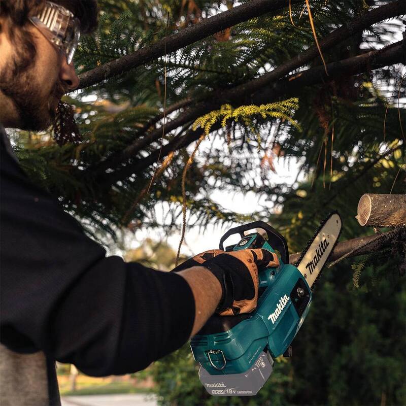 Makita 18-Volt LXT Lithium-Ion Brushless 12 in. Top Handle Chain Saw con batería 18V 4.0Ah LXT de regalo y paquete de inicio de cargador - XCU10ZBL1840BDC
