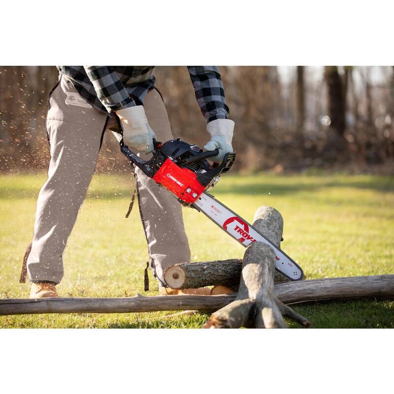 Troy-Bilt 20 in. 46 cc Gas 2-Cycle Chainsaw with Automatic Chain Oiler and Heavy-Duty Carry Case Included - TB4620C

Troy-Bilt 20 pulgadas 46 cc Gasolina Sierra de Cadena de 2 Tiempos con Lubricador Automático de Cadena y Estuche Resistente incluido - TB4620C