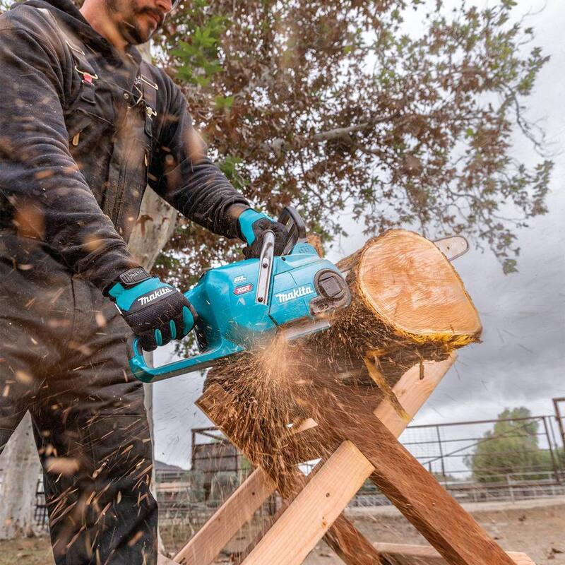 Makita XGT 16 pulg 40V max motosierra eléctrica con motor sin escobillas a batería (herramienta solamente) - GCU05Z