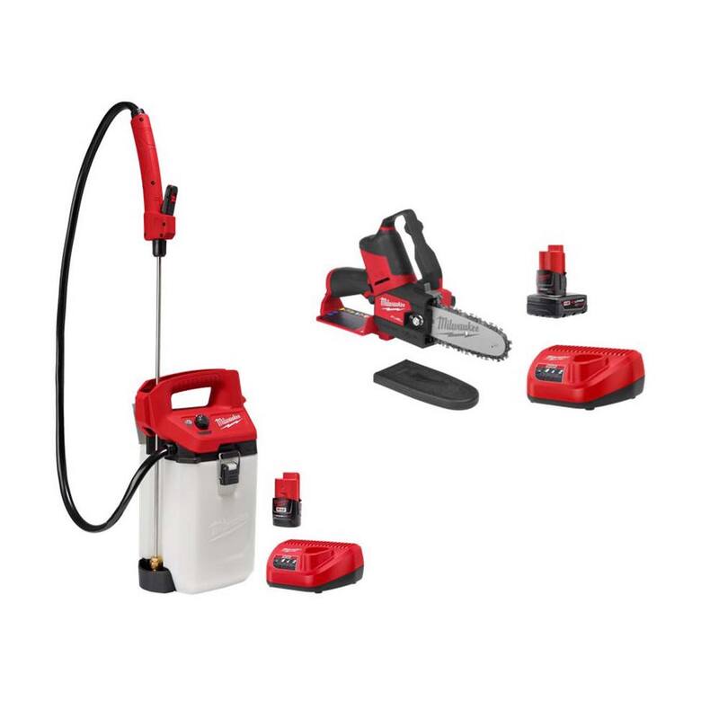 Milwaukee M12 FUEL 12V Lithium-Ion Brushless Inalámbrico 6 in. Hacha de poda con sierra con pulverizador de 2 Gal. M12, (2) Baterías, (2) Cargador - 2527-21-2528-21G2