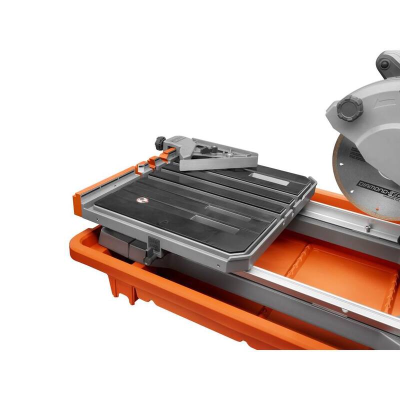 Sierra húmeda para azulejos con cable de 12 amperes y hoja de 8 pulgadas RIDGID con extensión de corte - R4041S