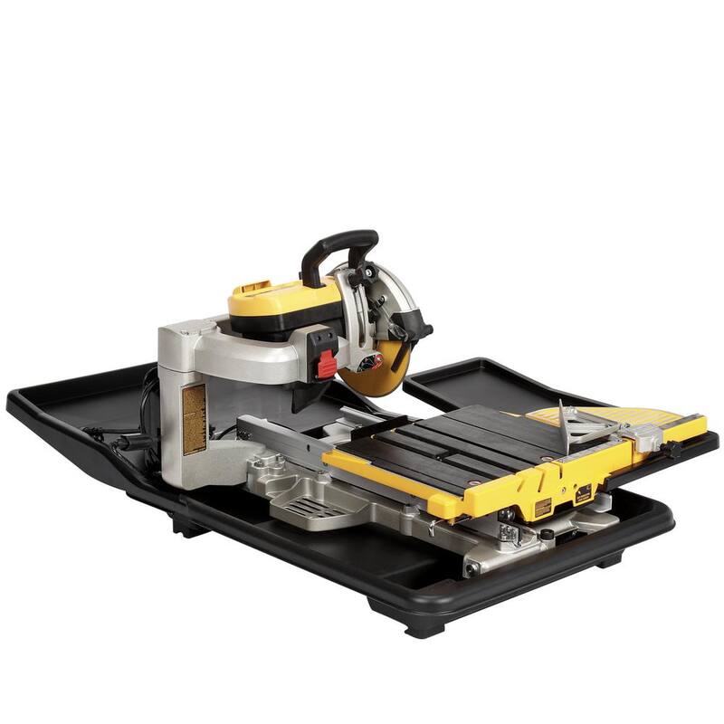 Sierra húmeda para azulejos DEWALT de 10 pulgadas - D24000