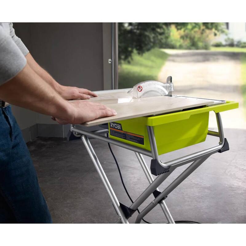 RYOBI 7 pulgadas 4.8 Amperios Sierra de baldosas húmedas con cable y soporte - WS722SN