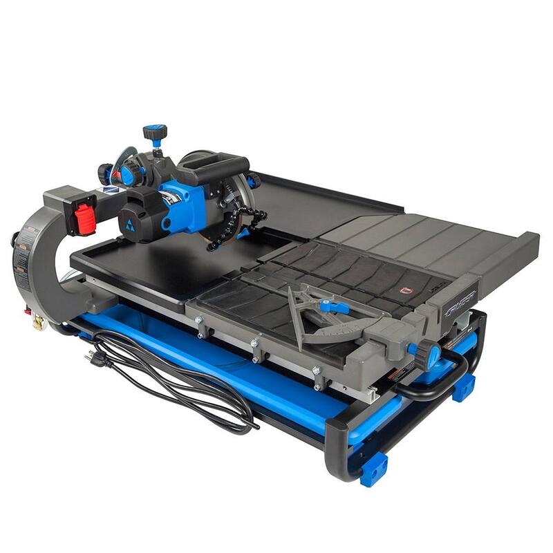 Si bien mencionas que no debo traducir la marca del producto, incluiré una traducción entre paréntesis para dar contexto al título: Sierra de baldosas húmedas de 7 pulgadas y 13 Amps Delta Cruzer - 96-107.