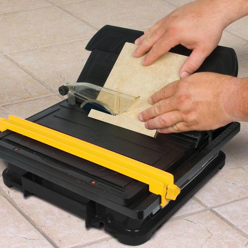 QEP Torque Master Sierra de Azulejos Húmeda de 3/5 HP - 22400Q