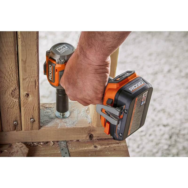 Llave de impacto inalámbrica sin escobillas RIDGID 18V SubCompact de 3/8 de pulgada y llave de impacto inalámbrica sin escobillas RIDGID 18V SubCompact de 1/2 de pulgada (solo herramientas) - R872102SBN