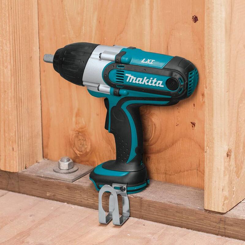 Juego de llave de impacto inalámbrica Makita 18V LXT de iones de litio de 1/2 pulg. con cuadro, (3.0Ah) - XWT04S1.
