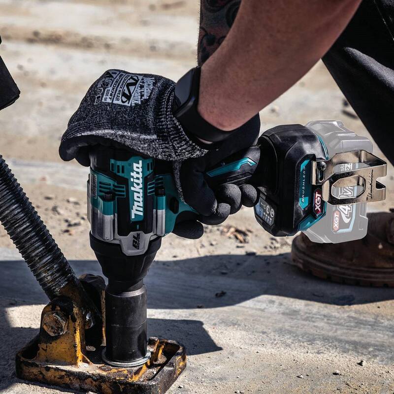 Llave de Impacto sin Escobillas Inalámbrica de 4 Velocidades y Medio Torque de 1/2 pulgadas Makita 40V max XGT con Yunque de Retención (Herramienta solamente) - GWT08Z