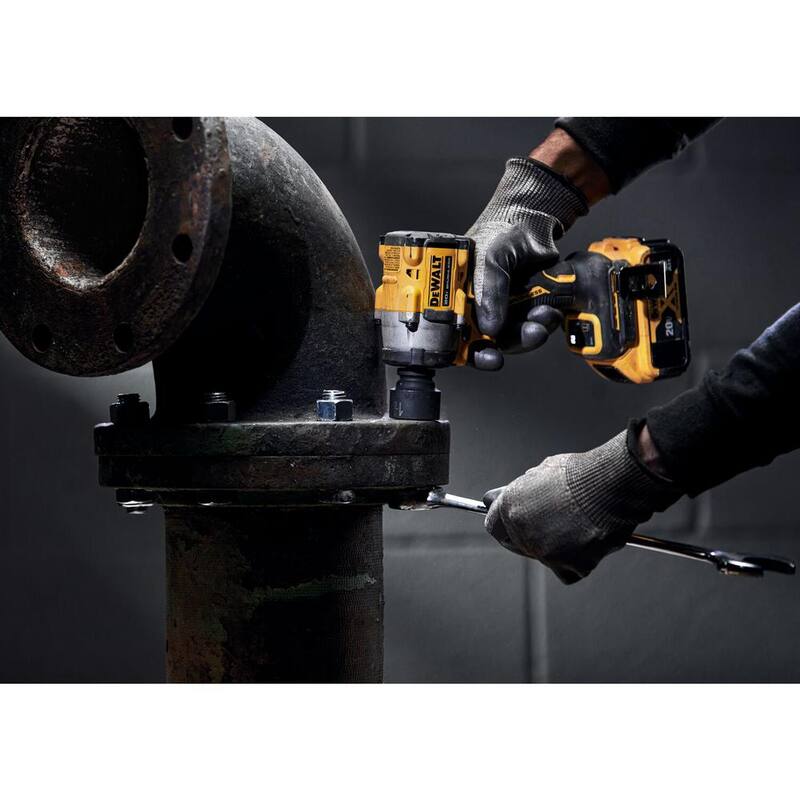 Llave de impacto inalámbrica DEWALT ATOMIC 20V MAX de iones de litio sin escobillas de 1/2 pulg. con yunque de pasador de retención (Herramienta solamente) - DCF922B