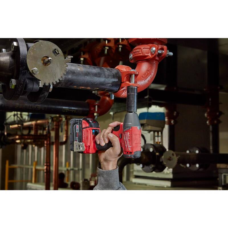 Llave de impacto inalámbrica sin escobillas Milwaukee M18 FUEL ONE-KEY de 18V con anillo de fricción de 1/2 pulgadas (herramienta solamente) - 2759B-20