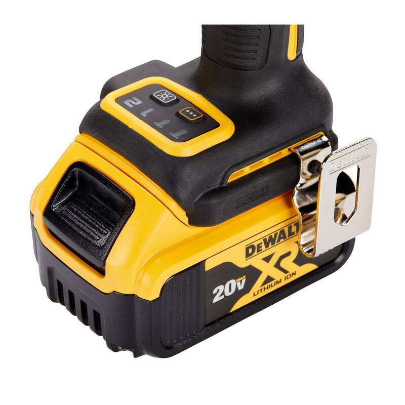 Juego de llave de impacto inalámbrica sin escobillas DEWALT ATOMIC 20V MAX de ion de litio de 3/8 pulg. con anillo de retención tipo HOG y (2) baterías de 20V 5Ah - DCF923P2