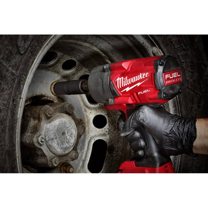 Milwaukee M18 FUEL ONE-KEY 18V Li-Ion Brushless Cordless 1/2 in. Ext Anvil Controlled Torque Impact Wrench w/Resistant Batteries - 2769-22R

Llave de impacto inalámbrica Milwaukee M18 FUEL ONE-KEY 18V Li-Ion sin escobillas de 1/2 in. con control de torque y baterías resistentes - 2769-22R