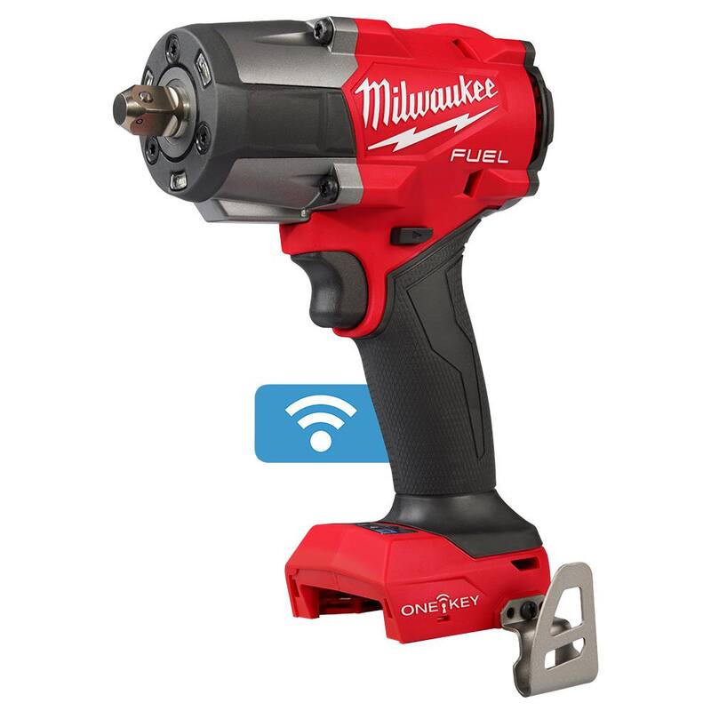 Llave de impacto inalámbrica Milwaukee M18 FUEL de 18 voltios con tecnología de litio sin escobillas y par medio de 1/2 pulgadas con retención de pasador - 3062P-20