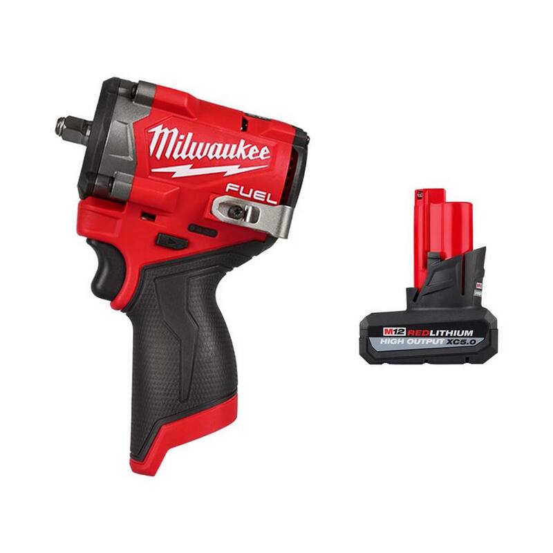 Llave de impacto inalámbrica Milwaukee M12 FUEL 12V de 3/8 pulgadas con motor sin escobillas y batería M12 XC de alto rendimiento de 5.0 Ah - 2562-20-48-11-2450