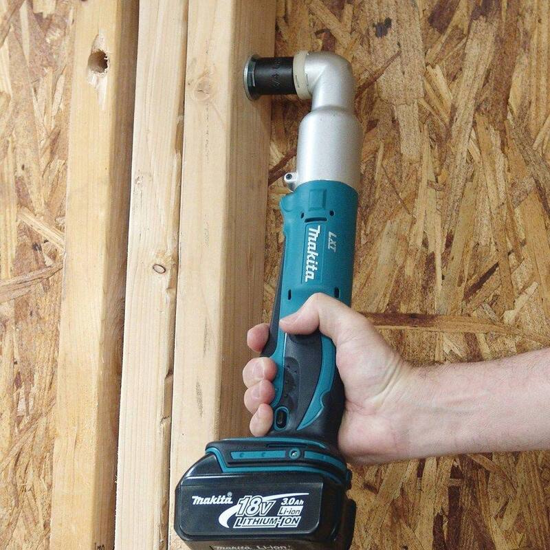 Llave de Impacto Angular de 3/8 pulgadas Makita 18V LXT (Herramienta solamente) - XLT02Z
