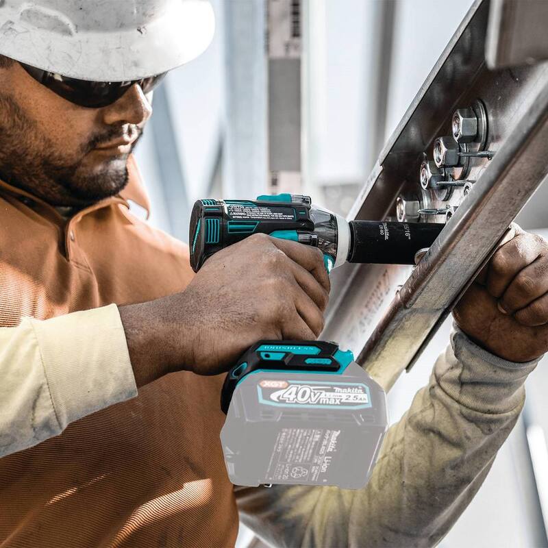 Llave de impacto inalámbrica sin escobillas Makita 40V Max XGT de 4 velocidades 1/2 in. con yunque de retención (Herramienta Únicamente) - GWT05Z