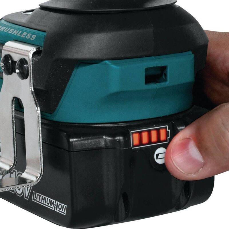 Juego de llave de impacto inalámbrica de alto torque con mandril hexagonal de 7/16 pulgadas y batería de iones de litio LXT de 18V sin escobillas de Makita, con (2) baterías de 5.0Ah y bolsa - XWT09T