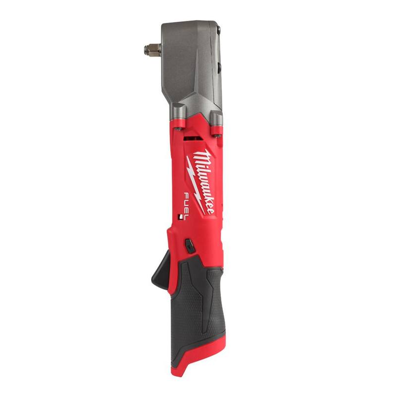 Llave de impacto angular derecha inalámbrica de 3/8 pulgadas de Milwaukee M12 FUEL de 12 voltios con luz LED M12 para cofre y 2 baterías M12 HO de 2.5 Ah - 2564-20-2125-20-48-11-2425-48-11-2425