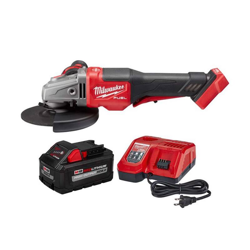 Amoladora inalámbrica sin escobillas Milwaukee M18 FUEL de 18 voltios con interruptor de paleta para frenado de 4-1/2 in./6 in. y kit de inicio de 8.0 Ah - 2980-20-48-59-1880.