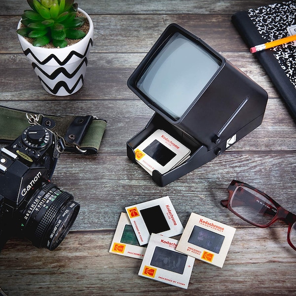 Kodak 35mm Slide and Film Viewer - Battery Operation, 3X Magnification, LED Lighted Viewing - RODESV25