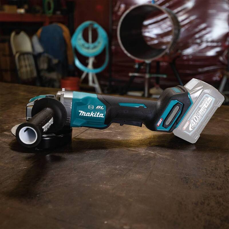 Makita 40V máximo XGT Inalámbrico sin Escobillas 5 pulgadas Interruptor de Paleta X-LOCK Amoladora Angular con Rueda de Molienda 36-Grit de bonificación X-LOCK (Qty 25) - GAG13Z-E0042425