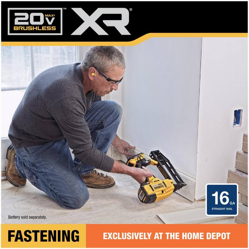 DEWALT 20V MAX XR Clavadora de acabado inalámbrica de 16 calibres de ion de litio (solo herramienta) - DCN662B