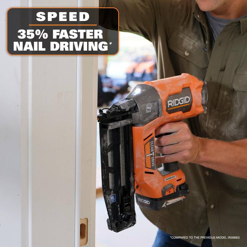 Clavadora inalámbrica RIDGID 18V Brushless de 16 calibres 2-1/2 pulgadas recta (Herramienta solamente) - R09893B