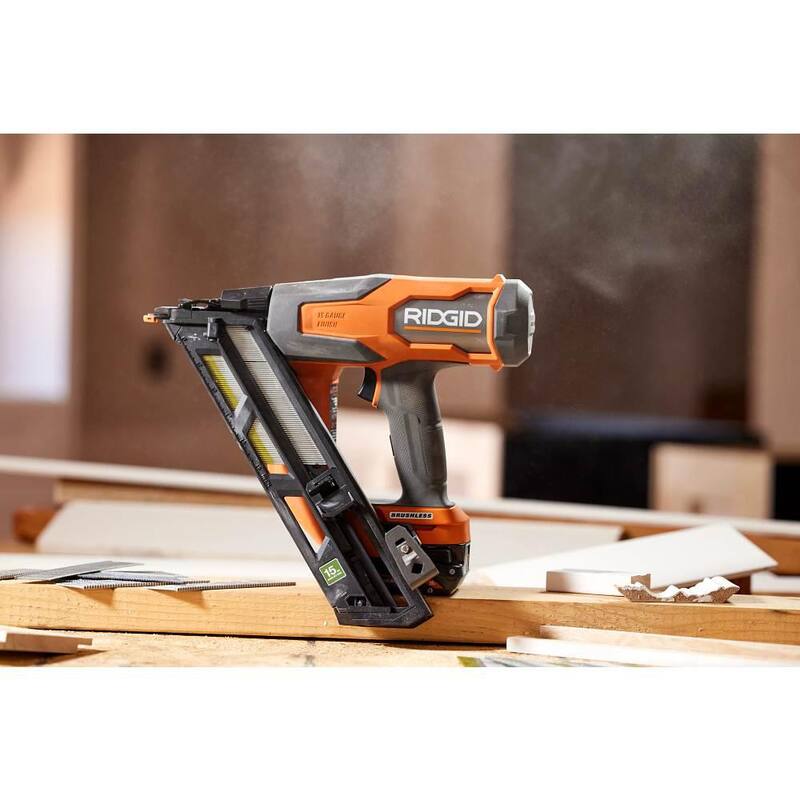 Clavadora de acabado angular inalámbrica sin escobillas RIDGID de 18V de calibre 15 (Solo herramienta) - R09899B
