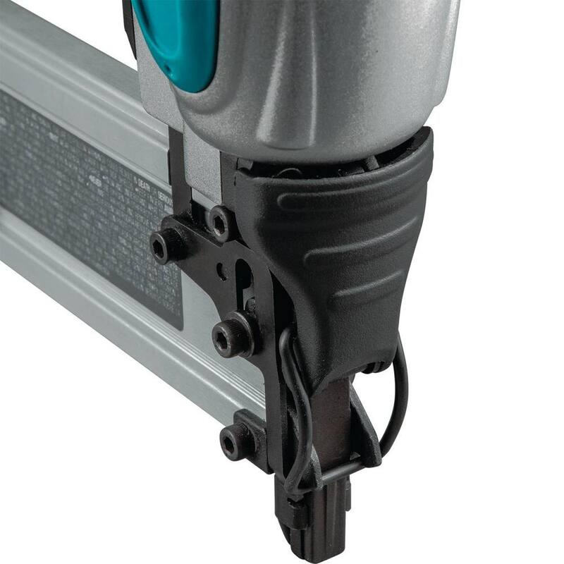 Makita Clavadora neumática de calibre 18 de 2 pulgadas - AF506