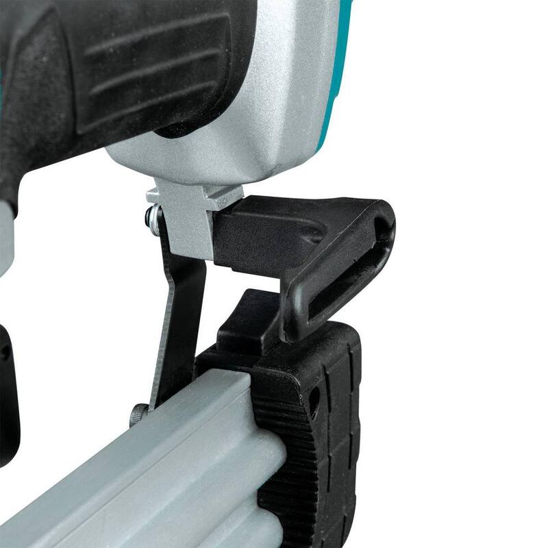 Makita Clavadora neumática de calibre 18 de 2 pulgadas - AF506