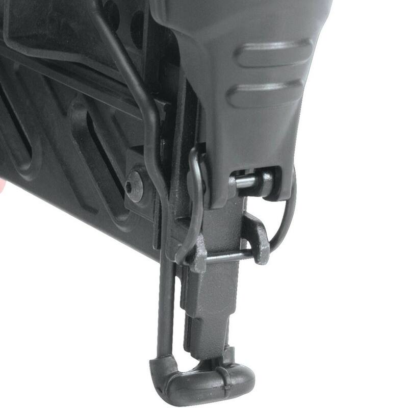 Clavadora neumática de calibre 16 de 2-1/2 pulgadas de Makita - AF601
