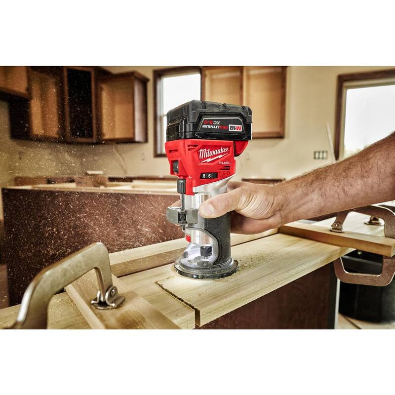 Milwaukee M18 FUEL 18-Volt Lithium-Ion Brushless Gen II 18-Gauge Cordless Brad Nailer/Jig Saw with Router Combo Kit (3 Herramientas) - 2746-20-2723-20-2737-20