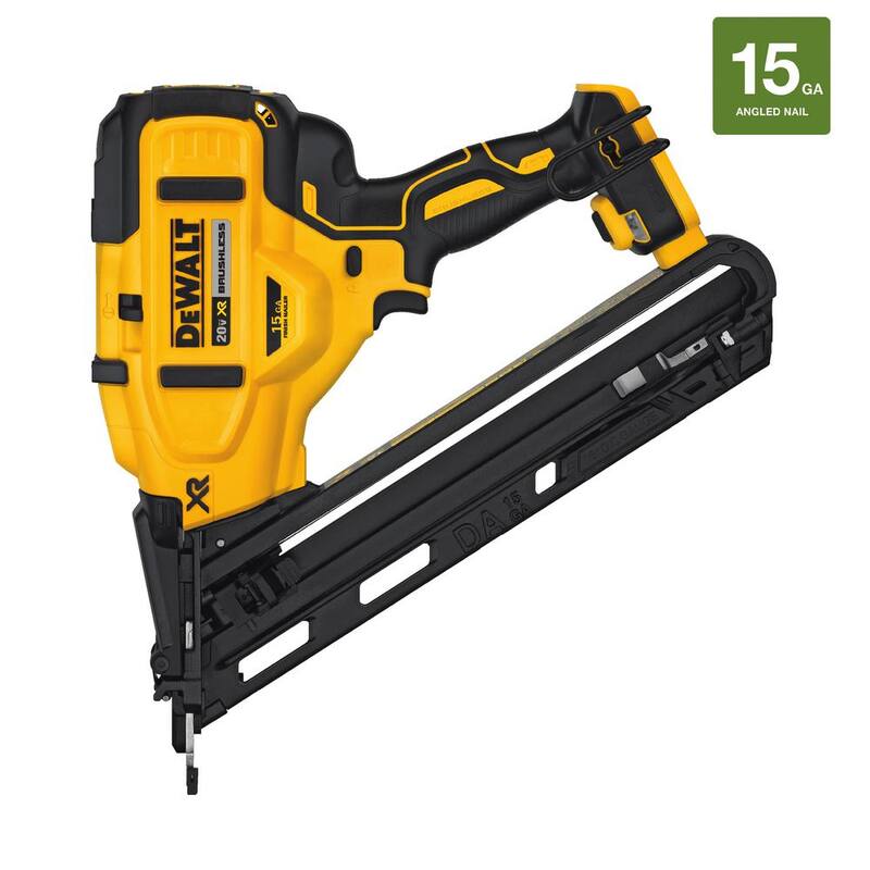 DEWALT 20V MAX XR Clavadora Angular Inalámbrica de Acabado de 15-Gauge (Sólo Herramienta) y Clavos de Acabado Angulados de 2 pulgadas x 15-Gauge (2500 Piezas) - DCN650BW15200-2
