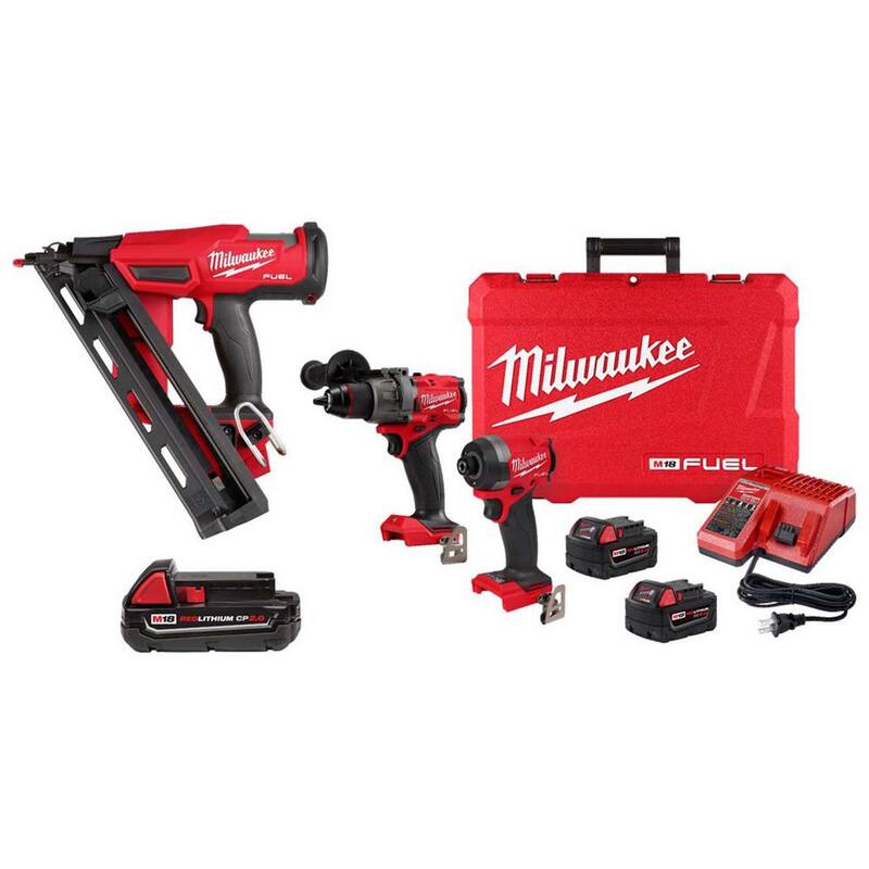 Milwaukee M18 18V Kit combinado de clavadora de acabado de calibre 15 sin escobillas y taladro de martillo/destornillador de impacto con (3) baterías y cargador - 2839-20-48-11-1820-3697