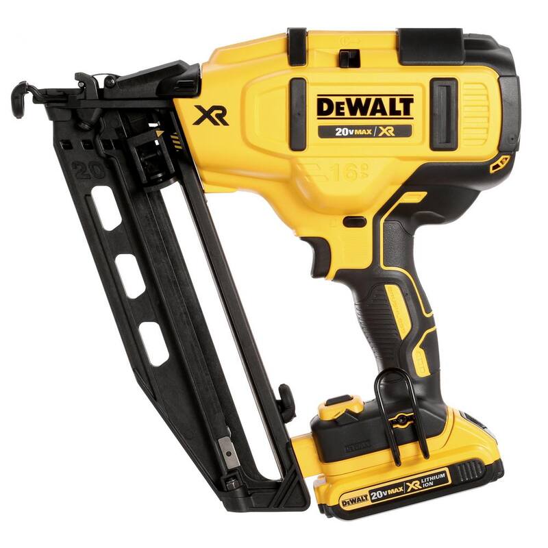 DEWALT 20V MAX XR Lithium-Ion 16-Gauge Cordless Angled Finish Nailer Kit con (2) Paquetes de baterías de 2.0Ah, Cargador y Bolsa - DCN660D1wDCB203