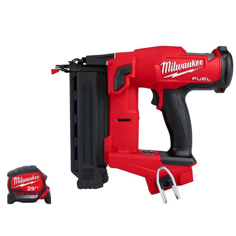 Milwaukee M18 FUEL 18-Volt Lithium-Ion Brushless Cordless Gen II Clavadora de puntillas de calibre 18 con cinta métrica magnética de cuchilla ancha de 25 ft. - 2746-20-48-22-0225M
