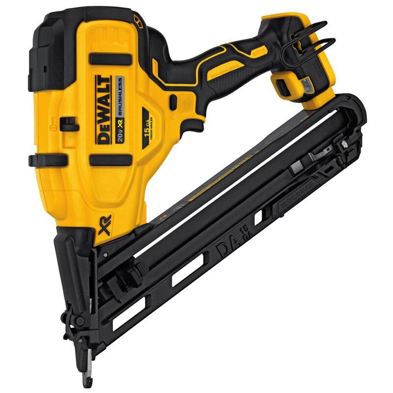 Clavadora angular sin cable DEWALT 20V MAX XR de 15 calibres con batería de litio ion de (2) 2.0Ah - DCN650B203